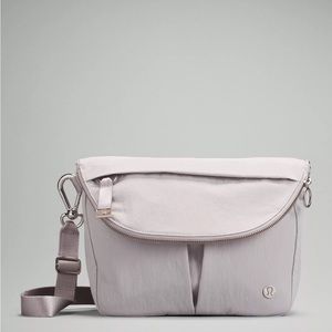 Lululemon All Night Festival Bag *5L